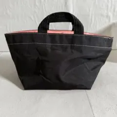 Item thumbnail for item fa1e0962-353b-4d1c-af43-8c6a687f306c