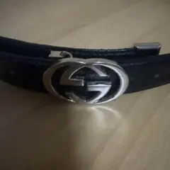 GUCCI ブラックレザーベルト ダブルGロゴ　訳あり