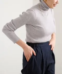 B.C STOCK タートルリブニット グレー　コンパクト　シンプリシテェ　伸縮