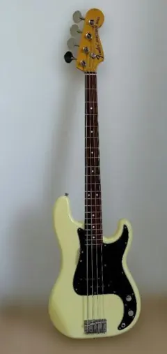 Fender ギター製造番号など不明ジャンク品(M13) Fender ギター製造番号など不明ジャンク品(M13) - メルカリ