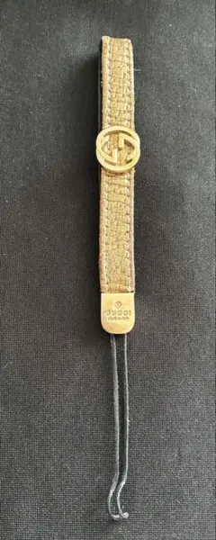 GUCCI グッチ インターロッキングG レザー ストラップ チャーム - メルカリ