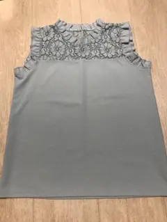 【最終値下げ】GU ノースリーブ レース肩フリルカットソー　Mサイズ