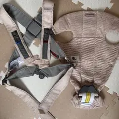 BabyBjorn ベビーキャリアmini パーリーピンク
