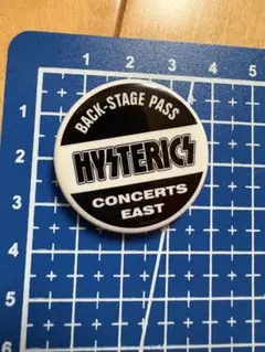 HYSTERIC GLAMOUR 缶バッジ BACK-STAGE PASS