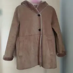 ベージュ ムートンコート フード付き