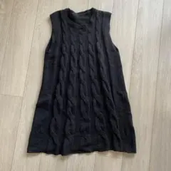 ブラック ケーブル編み ノースリーブニットワンピース