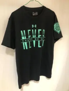 アンダーアーマー　Tシャツ　美品