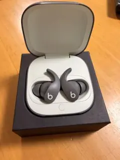 【美品】「Beats Fit Pro（セージグレイ）」のサムネイル