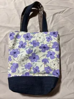 Item thumbnail for item a23e9cc3-c586-4fa7-a50a-700fee4249db