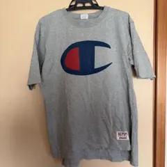 Champion グレー Tシャツ サイドスリット
