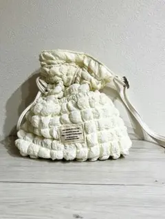 ドローストリングバッグ mily bilet アイボリー　韓国風　ポップコーン