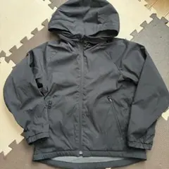 UNIQLO 黒 フード付きジャンバー　130㎝