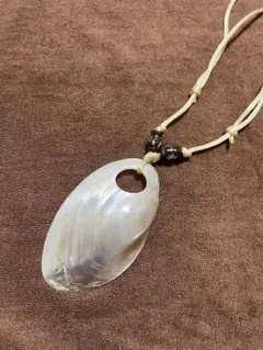 マザーオブパール 大ぶりネックレス 南国風 貝殻