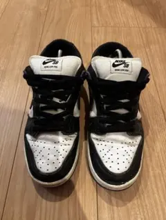 み*茶様 Nike Dunk Low Pro ブラック/ホワイト/パープル