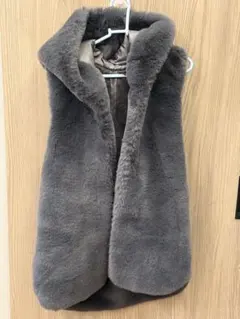 vivaprestoグレーフード付きファーベスト