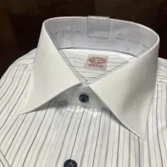 ムッチです。 Turnbull & Asser ドレスシャツ ３枚セット ムッチ様専用です。 Turnbull & Asser ドレスシャツ 3枚セット - メルカリ