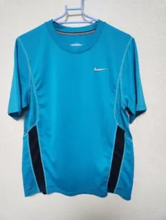 NIKE　ナイキ　Tシャツ　　S