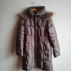 ブラウン フード付きダウンジャケット