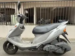 スズキ アドレスV125G シルバー スクーターのサムネイル