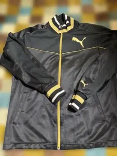 PUMA ジャージ 黒/金