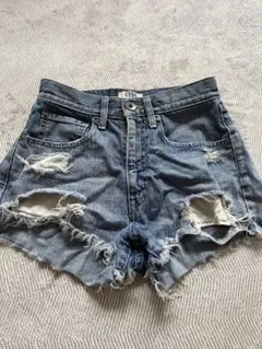 GYDA ダメージショートパンツ ライトブルー