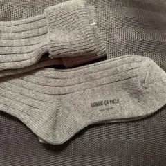 new COMME CA FILLEグレー リブ編みハイソックス　19-21㌢