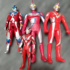 ウルトラマンフィギュア 4体セット