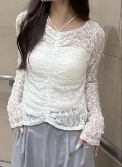 YILON Blossom lace tops - メルカリ