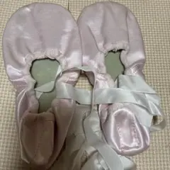チャコットバレエシューズサテン