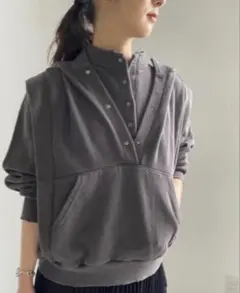 AMERI BIG SILHOUETTE LAYERED TOP