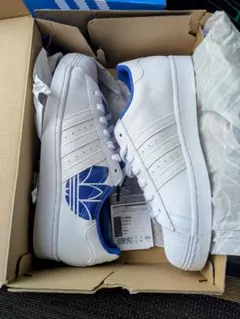 ホワイト/ブルー スーパースター アディダス スニーカー 新品