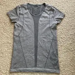 Nike Dri-FIT グレー Tシャツ Mレディース