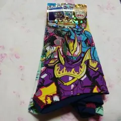 新品　仮面ライダーリバイス　ボクサーパンツ　120㎝