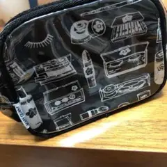 ❤️ＭＡRＹ　ＱUＡNT❤️ミニポーチ❤️美品