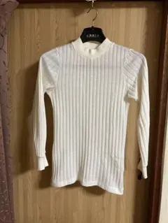 2078.未使用☆ハイネックリブニットトップス☆白系/アイボリー☆サイズM程度