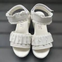 JENNIホワイトフリルサンダル20厚底のサムネイル