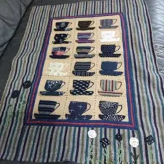 古布のコーヒーカップコレクションタペストリー