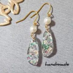 ≪334 ①≫レジンピアス 400円