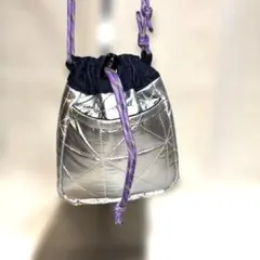 ハンドメイドシルバーキルティングショルダーバッグ