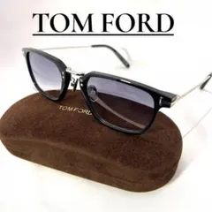 【未使用級】TOM FORD サングラス TF1042-D01B 朝倉未来のサムネイル