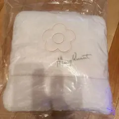 新品⭕️[新品]MARY QUANT デイジーフラワークッション