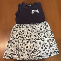 BeBe花柄フリルワンピース 120サイズ
