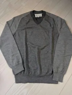 【未使用】Maison Martin Margiela Vネックニット グレーのサムネイル
