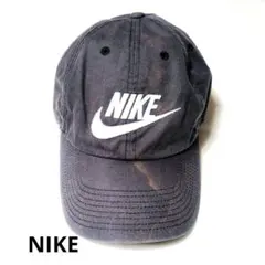 【US古着】NIKE刺繍ロゴ入りキャップ グレー色系