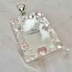 トレカケース　デコ　キーホルダー　ハンドメイド　レジン　ピンク