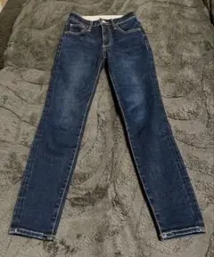 Item thumbnail for item 3bf96762-8801-4450-8c90-ac0626495723