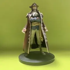 ワンピース　ゴール・D・ロジャー　フィギュア