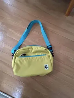 チャムス　ショルダーバッグ　イエロー