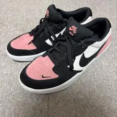 NIKE SB FORCE 58 ブラック ピンクのサムネイル