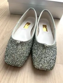 2026年最新】Le Talon GRISE カラー：シルバー系 フラットシューズ